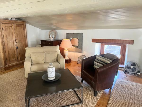Une Vie Rustique Alliée au Luxe Moderne
