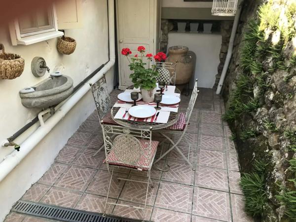 Une Vie Rustique Alliée au Luxe Moderne