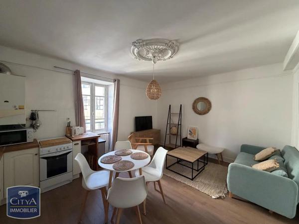 Appartement à louer 2 pièces 31.73m² Quimper (29000)