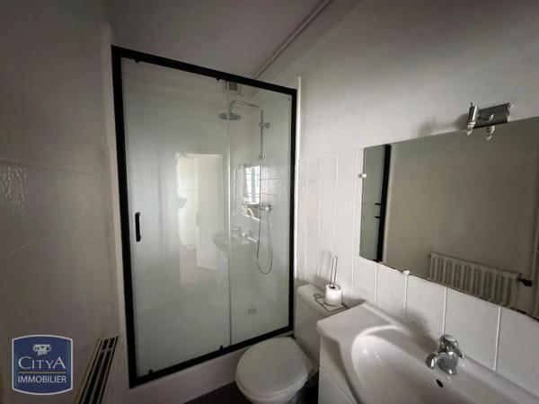 Appartement à louer 2 pièces 31.73m² Quimper (29000)