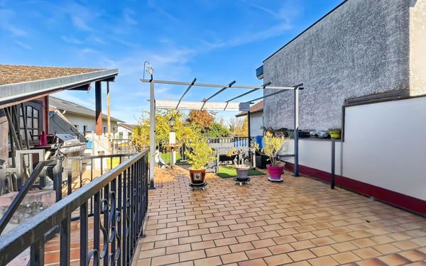 Appartement à vendre    4 pièces •  Brenthonne