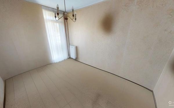 Appartement à vendre    4 pièces • 106,68 m2 La Seyne-sur-Mer