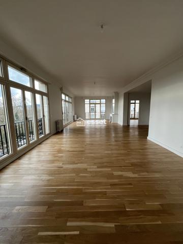 Location Appartement 6 pièces 232.21 m² - Neuilly-sur-seine 92200