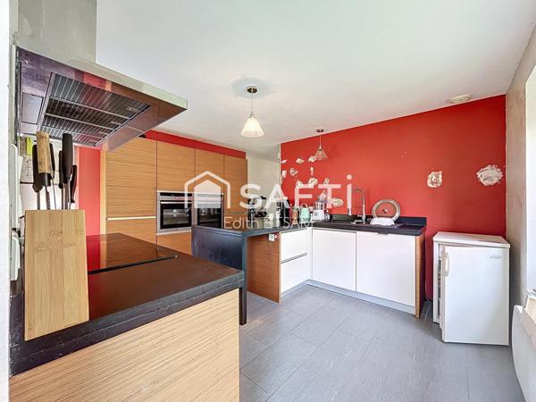 Maison 9 pièces 278 m²