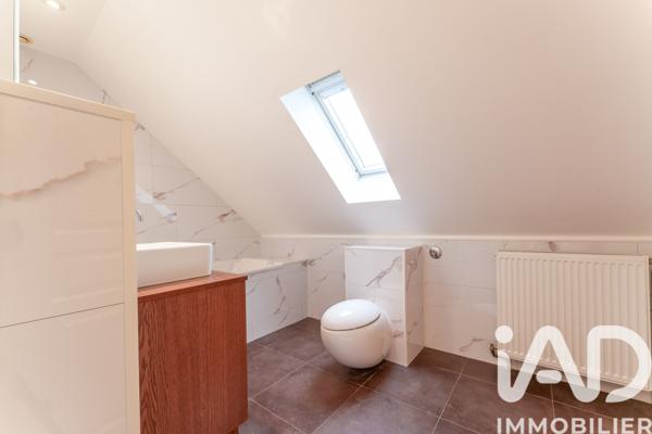 Maison à vendre 8 pièces 240 m² Luynes