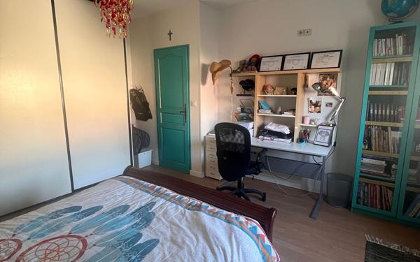 Maison à vendre    6 pièces • 177 m2 Saint-Quentin