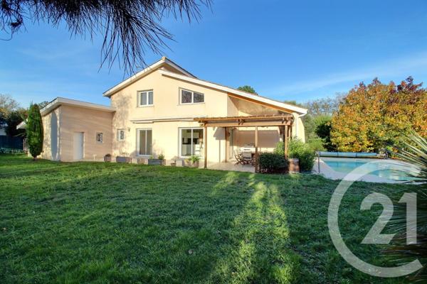 Maison à vendre  5 pièces - 153,35 m2 PESSAC - 33