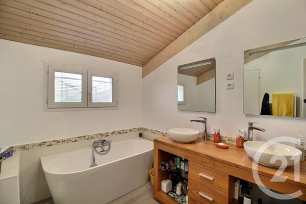 Maison à vendre  5 pièces - 153,35 m2 PESSAC - 33