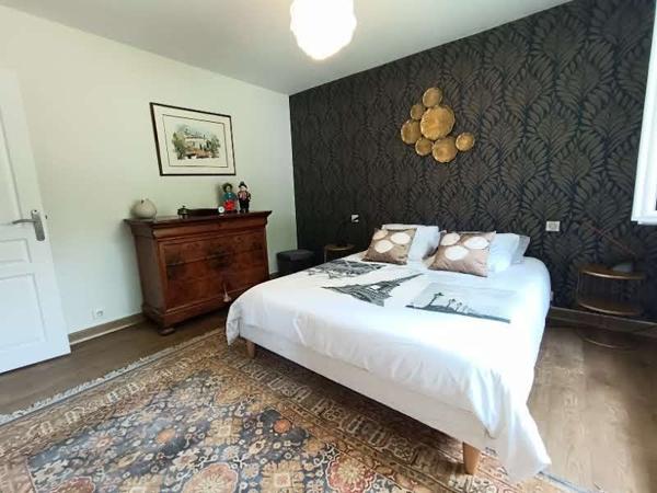 Coutras (33230) – Propriété rare avec parc, piscine et prestations haut de gamme