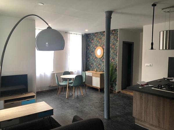 Appartement meublé 2 chambres proche fac de droit