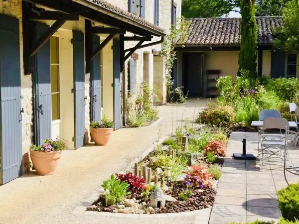 Ancien relais de poste périgourdin du XVIe siècle proche de Périgueux