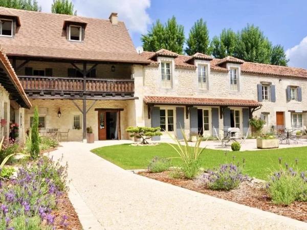 Ancien relais de poste périgourdin du XVIe siècle proche de Périgueux