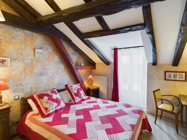 Ancien relais de poste périgourdin du XVIe siècle proche de Périgueux