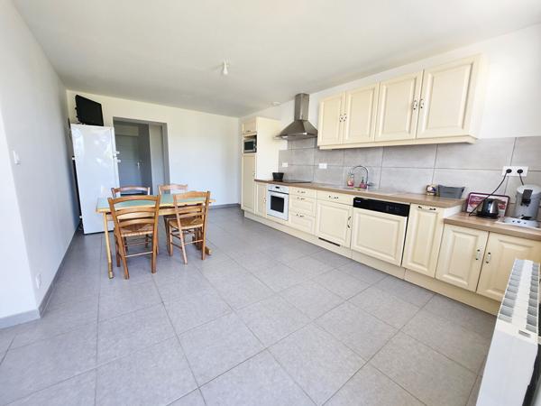 Maison Plain-pied 111 m² 3 chambres