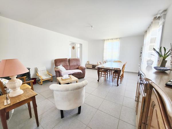 Maison Plain-pied 111 m² 3 chambres