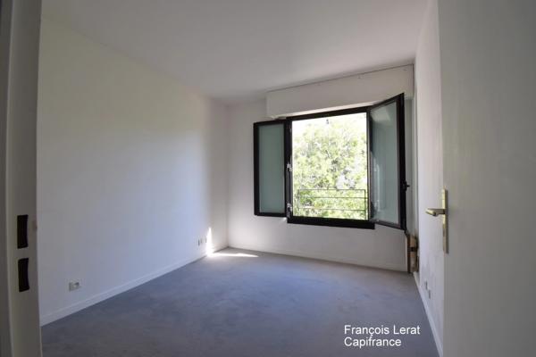 PARIS 15EME ARRONDISSEMENT (75)- PARC ANDRE CITROEN - 2 PIÈCES DE 50,25 m2 LOI CARREZ AVEC BALCON, PARKING ET CAVE – PRIX DE VENTE 540 000 € HONORAIRES D’AGENCE INCLUS