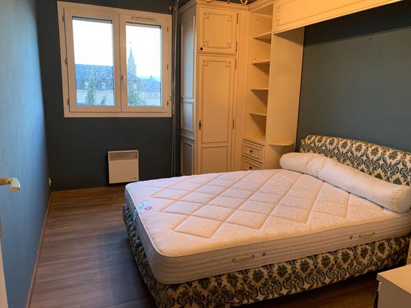BEL APPARTEMENT DANS RESIDENCE AVEC ASCENSEUR 4 PIECES 100M2