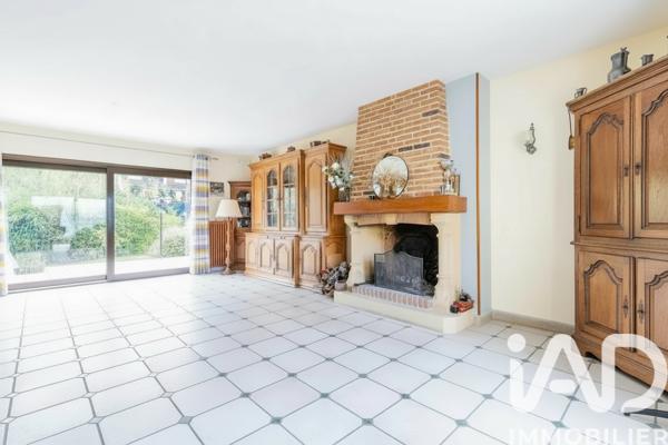 Maison à vendre 10 pièces 217 m² Brétigny-sur-Orge