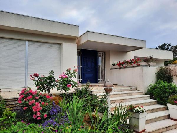 VILLA 29100 DOUARNENEZ accès mer direct