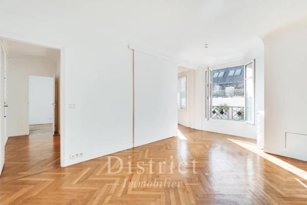 # Appartement – 73m² – Paris 4ème