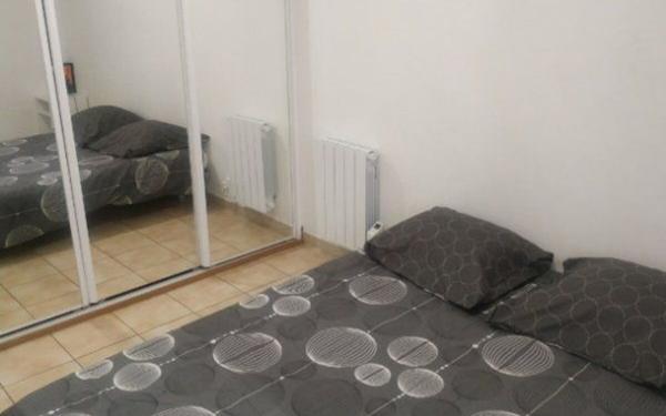 Appartement à louer    3 pièces • 66,42 m2 Toulon