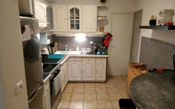 Appartement à louer    3 pièces • 66,42 m2 Toulon