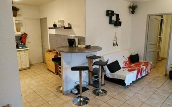 Appartement à louer    3 pièces • 66,42 m2 Toulon