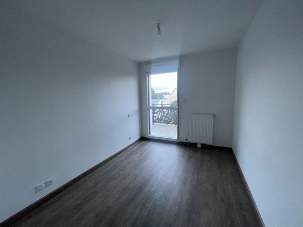 A vendre à Vannes appartement deux chambres places de parking