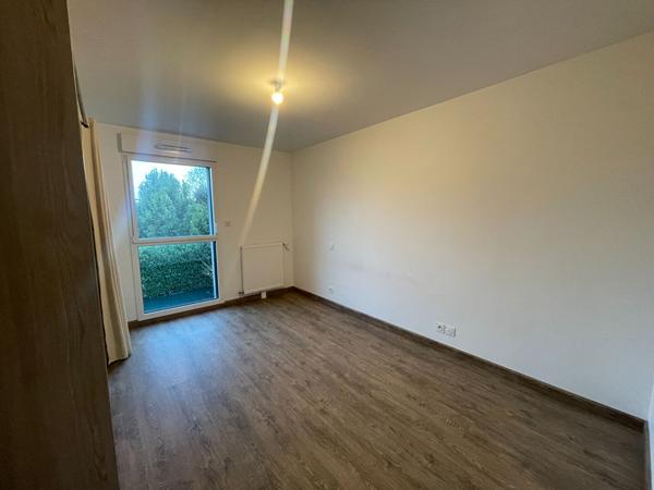 A vendre à Vannes appartement deux chambres places de parking