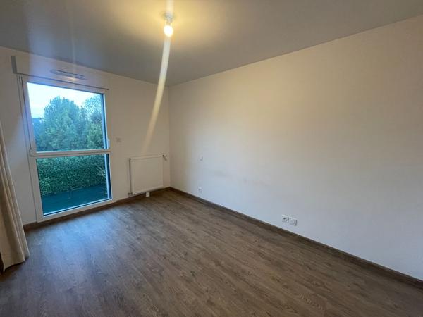 A vendre à Vannes appartement deux chambres places de parking