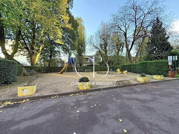 Appartement Villejuif 4 pièce(s) 86.36 m2 avec parking et cave