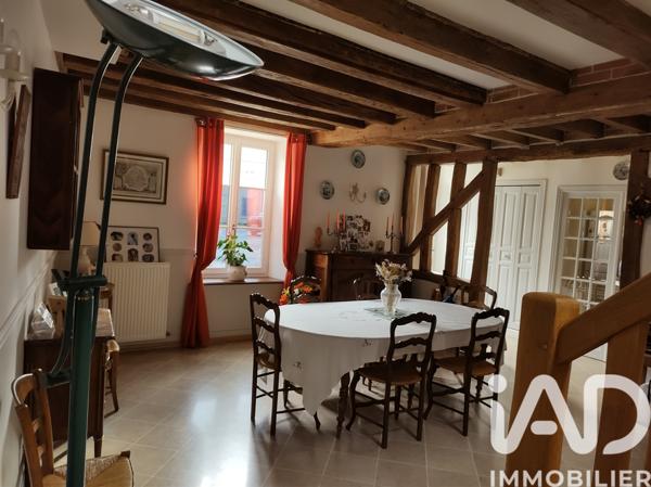 Maison à vendre 8 pièces 231 m² Saint-Hilaire-Saint-Mesmin