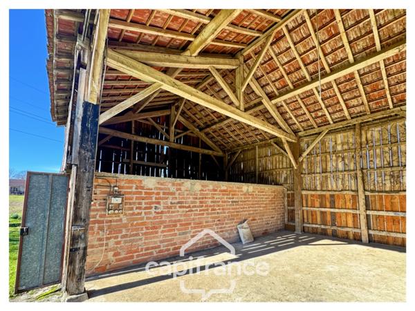 Séchoir a tabac à réhabilité