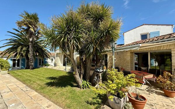 Maison à vendre    5 pièces •  Le Château-d'Oléron