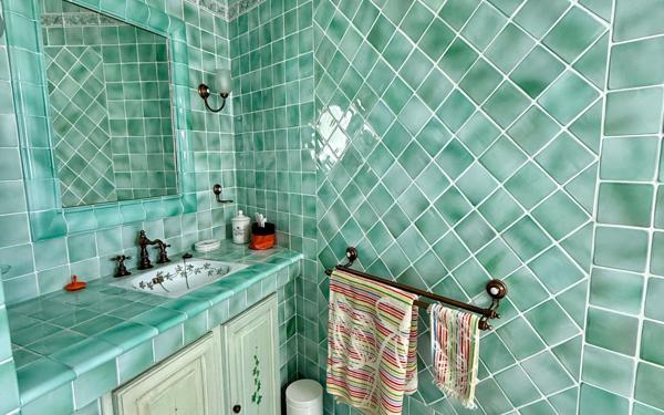 Maison à vendre    5 pièces •  Le Château-d'Oléron