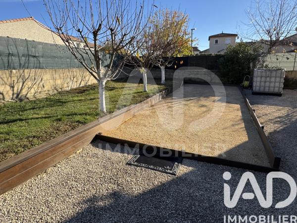 Maison à vendre 4 pièces 98 m² Saint-Julien-les-Rosiers