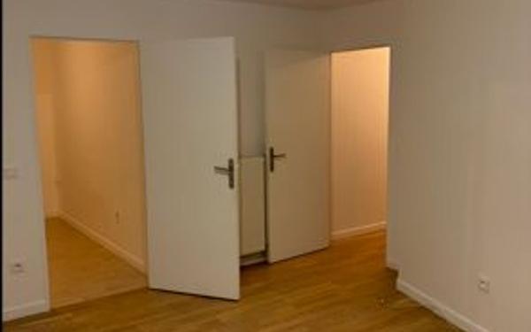 Appartement à louer    2 pièces •  Neuilly-sur-Marne