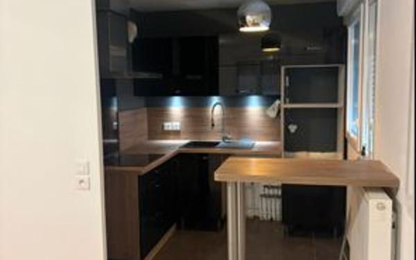 Appartement à louer    2 pièces •  Neuilly-sur-Marne