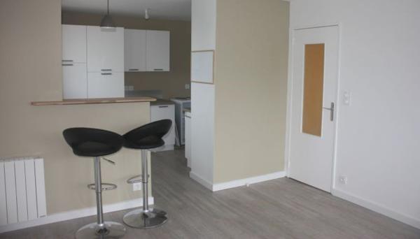 Appartement T2-43.61m²-Balcon+cave -QUIMPER