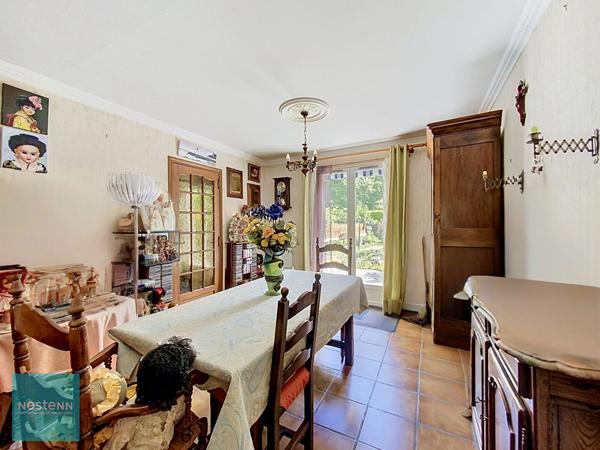 Nazelles-Négron Maison de plain pied 5 pièces 89 m²