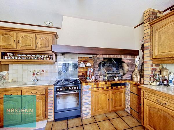 Nazelles-Négron Maison de plain pied 5 pièces 89 m²