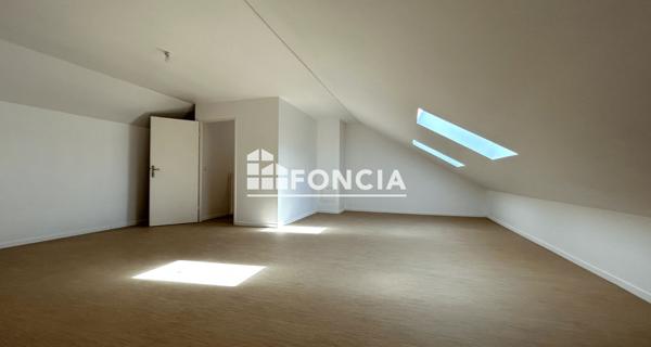 À vendre Maison 6 pièces 123 m² - Corbeil-essonnes 91100