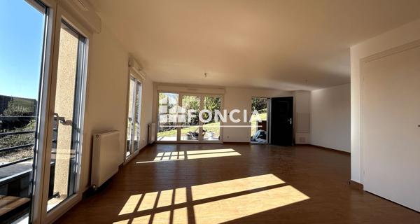 À vendre Maison 6 pièces 123 m² - Corbeil-essonnes 91100