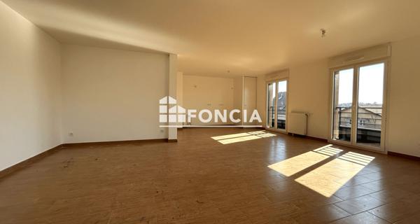 À vendre Maison 6 pièces 123 m² - Corbeil-essonnes 91100