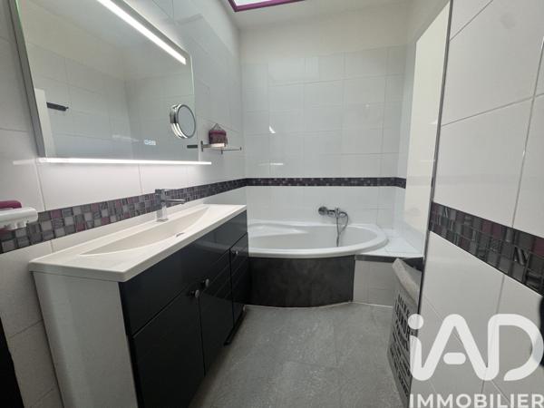Maison à vendre 5 pièces 125 m² Camblanes-et-Meynac