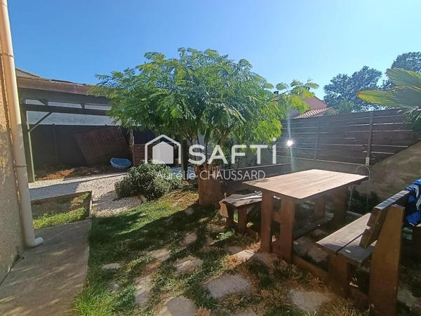 Maison 2 chambres garage jardin piscine