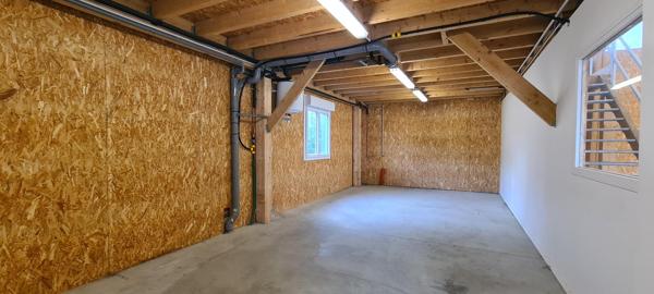 Local D’activité 313m² – Le plessis grammoire