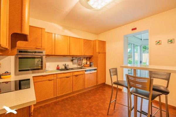 Maison à vendre |  Saint-Étienne-de-Montluc |  6 pièces | 130 m²