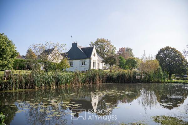 Maison avec son étang, ses cabanons et son terrain constructible