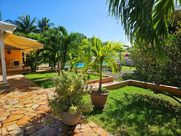 A vendre, Maison de 5 pièces SAINTE ANNE (971) Guadeloupe